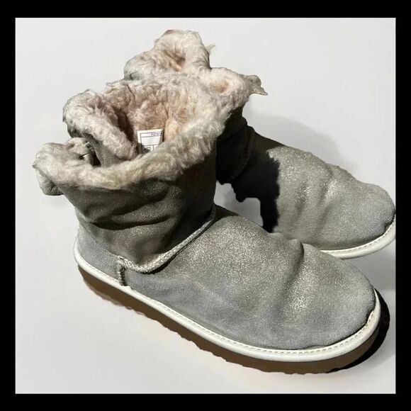 UGG PLATINUM GOLD SPARKLE FUR BOW SUEDE SHEEPWOOL BOOTS SIZE US 7/ EUR 38 - Picture 4 of 9